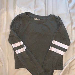 olive green sweatshirt size 14Y+